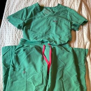 Surgical Green Figs Scrubs